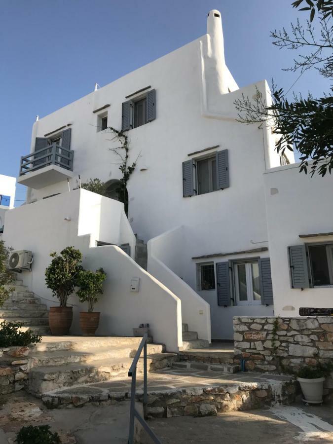Hara'S Villa In Naousa , Paros Exterior foto